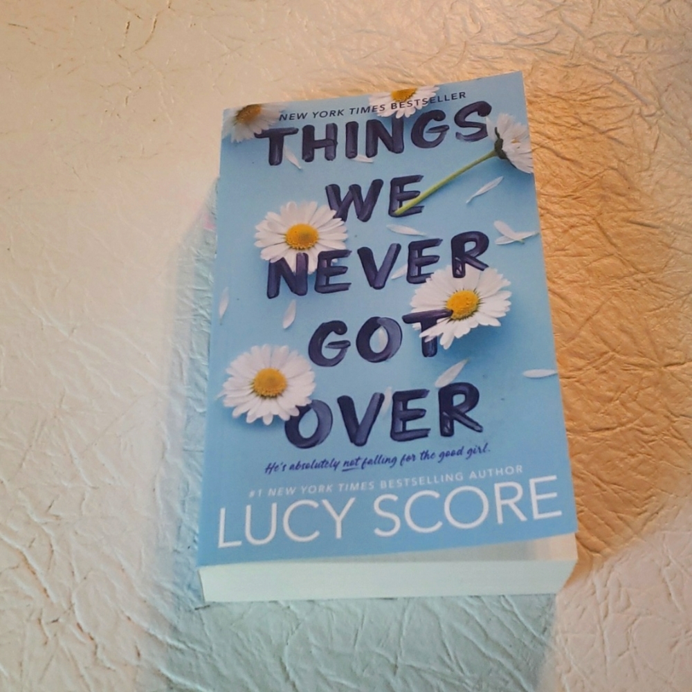 LUCY SCORE, thing we never got over